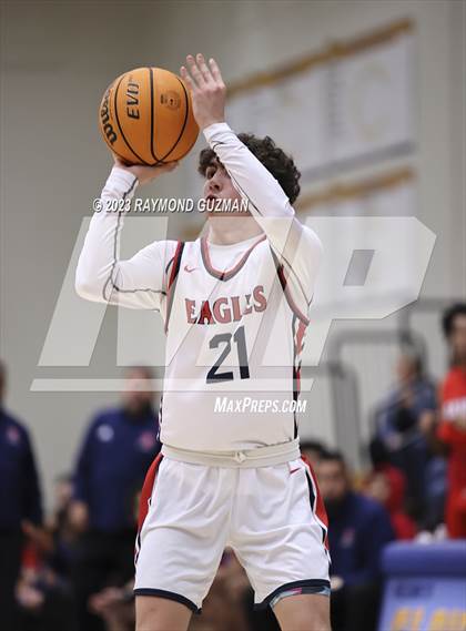 Thumbnail 3 in Sanger vs. Pleasant Grove photogallery.