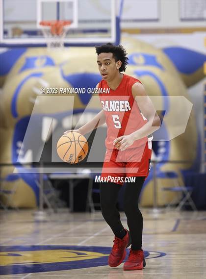 Thumbnail 3 in Sanger vs. Pleasant Grove photogallery.