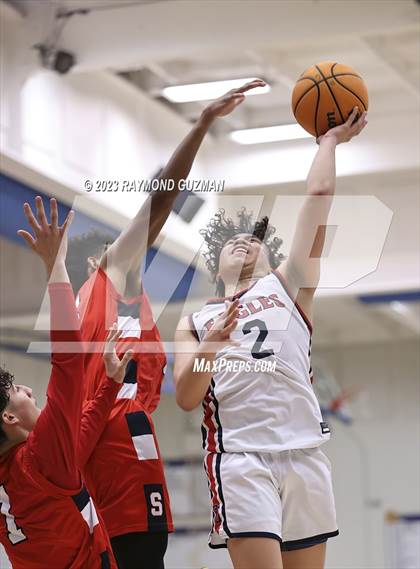 Thumbnail 3 in Sanger vs. Pleasant Grove photogallery.