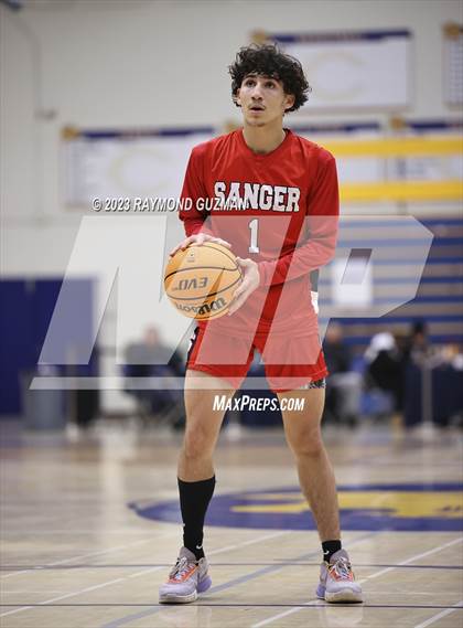 Thumbnail 3 in Sanger vs. Pleasant Grove photogallery.