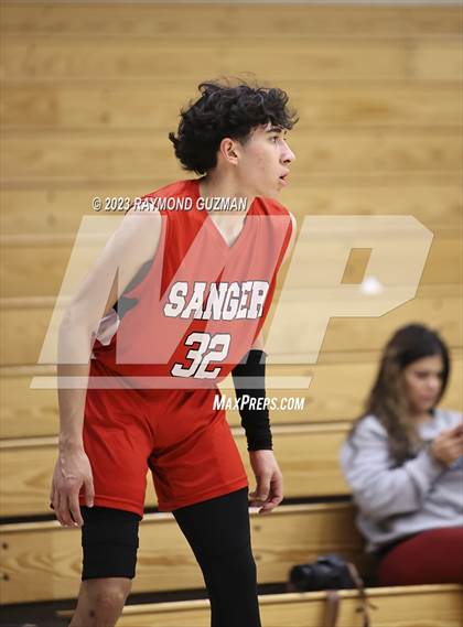 Thumbnail 3 in Sanger vs. Pleasant Grove photogallery.