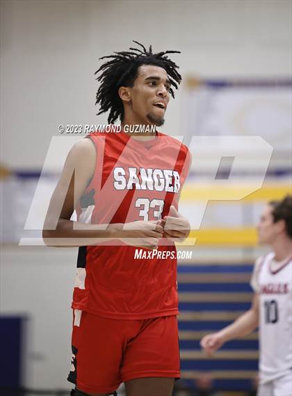 Thumbnail 3 in Sanger vs. Pleasant Grove photogallery.