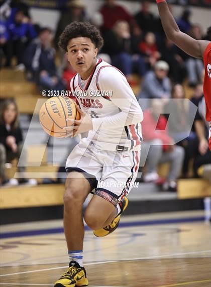 Thumbnail 2 in Sanger vs. Pleasant Grove photogallery.