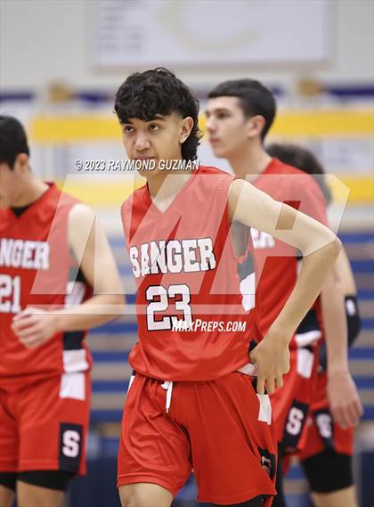 Thumbnail 3 in Sanger vs. Pleasant Grove photogallery.