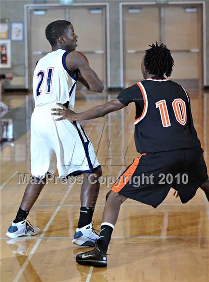 Thumbnail 2 in Foothill vs. Cosumnes Oaks photogallery.