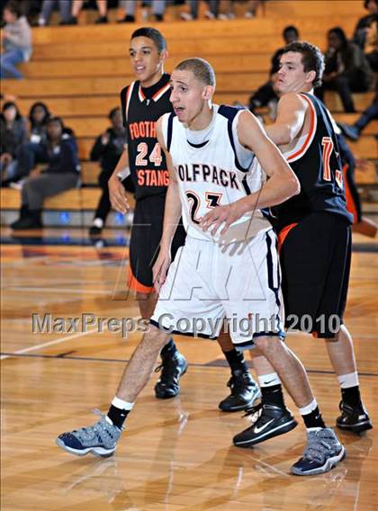 Thumbnail 3 in Foothill vs. Cosumnes Oaks photogallery.