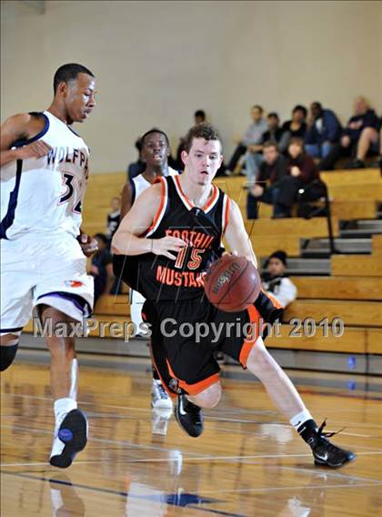 Thumbnail 1 in Foothill vs. Cosumnes Oaks photogallery.