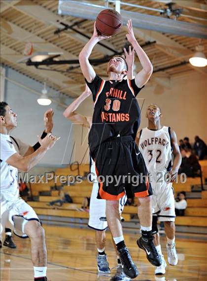 Thumbnail 3 in Foothill vs. Cosumnes Oaks photogallery.