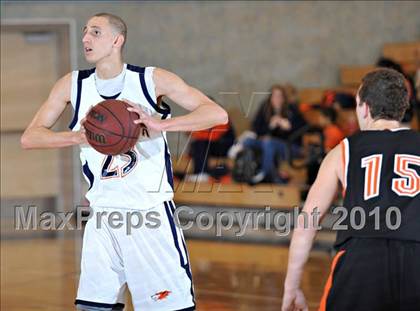 Thumbnail 3 in Foothill vs. Cosumnes Oaks photogallery.