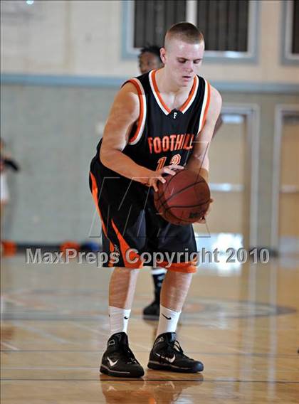 Thumbnail 1 in Foothill vs. Cosumnes Oaks photogallery.