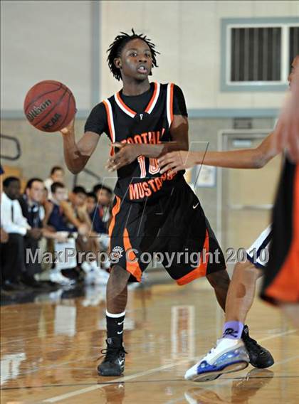 Thumbnail 2 in Foothill vs. Cosumnes Oaks photogallery.