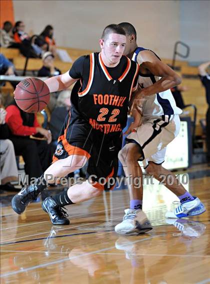 Thumbnail 2 in Foothill vs. Cosumnes Oaks photogallery.
