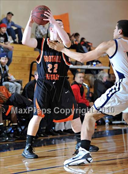 Thumbnail 2 in Foothill vs. Cosumnes Oaks photogallery.