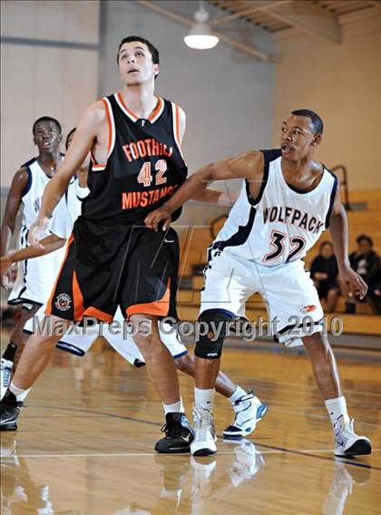 Thumbnail 2 in Foothill vs. Cosumnes Oaks photogallery.