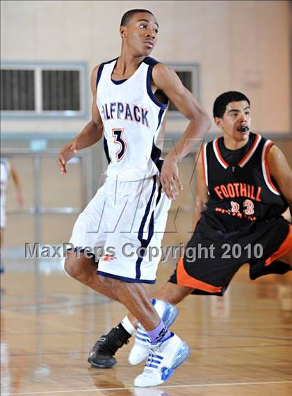 Thumbnail 2 in Foothill vs. Cosumnes Oaks photogallery.