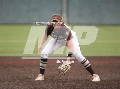 Thumbnail 1 in Clovis @ Saint Francis (CIF NorCal Regional D1 Final) photogallery.