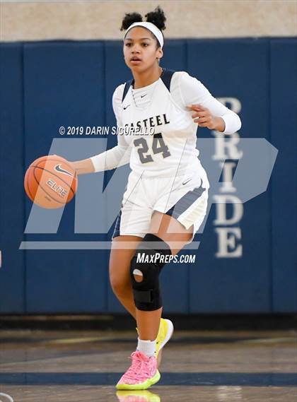 Thumbnail 2 in Casteel vs. Highland (NIKE Tournament of Champions) photogallery.