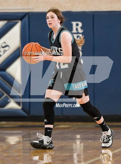 Thumbnail 1 in Casteel vs. Highland (NIKE Tournament of Champions) photogallery.