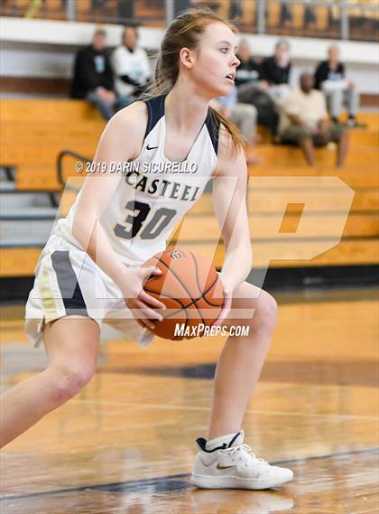 Thumbnail 1 in Casteel vs. Highland (NIKE Tournament of Champions) photogallery.