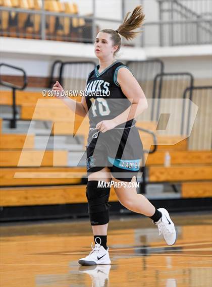 Thumbnail 3 in Casteel vs. Highland (NIKE Tournament of Champions) photogallery.