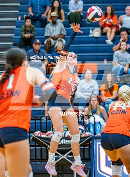 Thumbnail 3 in Hays @ Glenn photogallery.