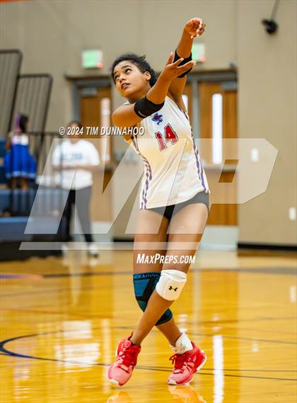 Thumbnail 1 in Hays @ Glenn photogallery.