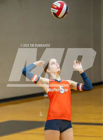 Thumbnail 1 in Hays @ Glenn photogallery.