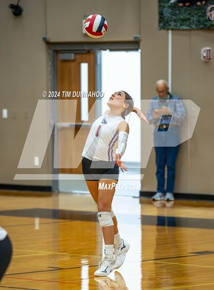 Thumbnail 3 in Hays @ Glenn photogallery.