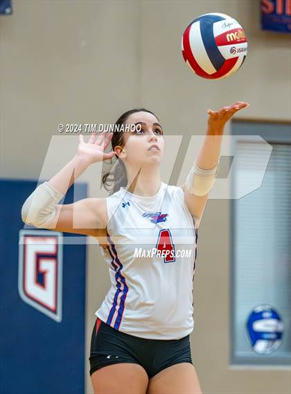 Thumbnail 1 in Hays @ Glenn photogallery.