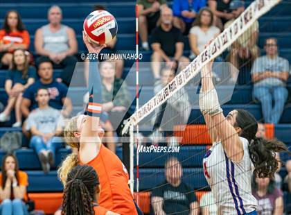 Thumbnail 3 in Hays @ Glenn photogallery.