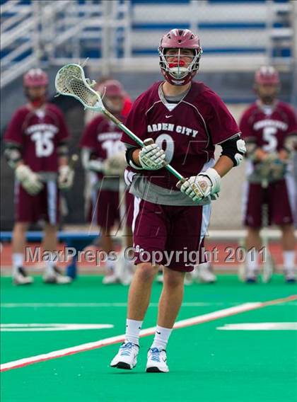Thumbnail 1 in Garden City vs. Jamesville-DeWitt (NYSPHSAA Class B Final) photogallery.