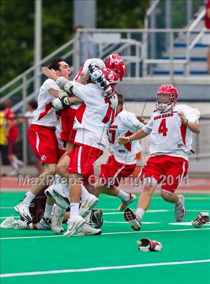 Thumbnail 2 in Garden City vs. Jamesville-DeWitt (NYSPHSAA Class B Final) photogallery.