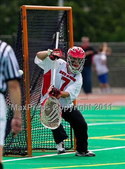 Thumbnail 2 in Garden City vs. Jamesville-DeWitt (NYSPHSAA Class B Final) photogallery.