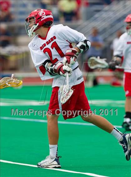 Thumbnail 1 in Garden City vs. Jamesville-DeWitt (NYSPHSAA Class B Final) photogallery.