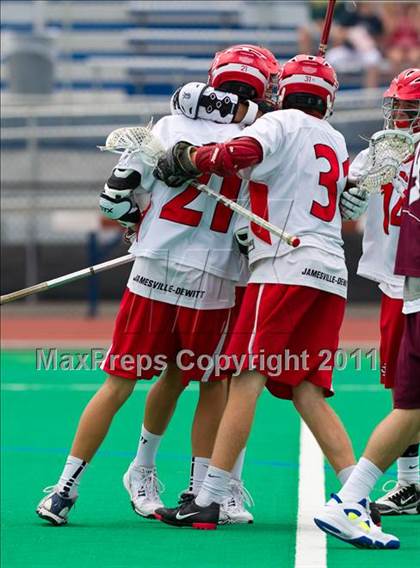 Thumbnail 1 in Garden City vs. Jamesville-DeWitt (NYSPHSAA Class B Final) photogallery.