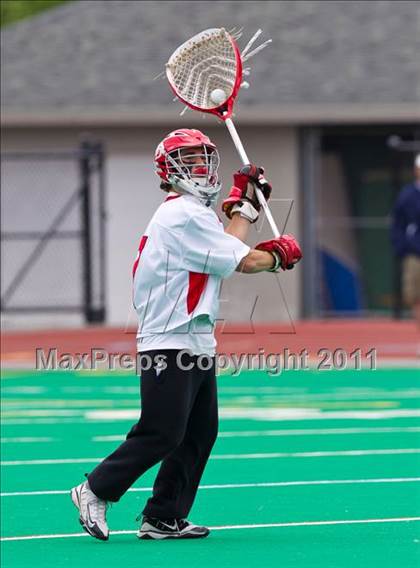 Thumbnail 3 in Garden City vs. Jamesville-DeWitt (NYSPHSAA Class B Final) photogallery.