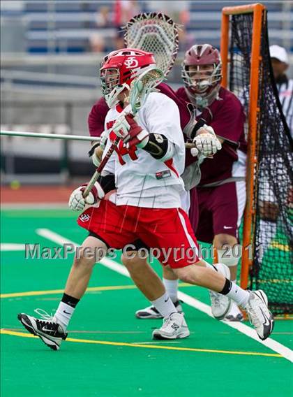 Thumbnail 1 in Garden City vs. Jamesville-DeWitt (NYSPHSAA Class B Final) photogallery.