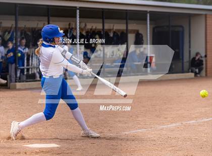 Thumbnail 3 in Carmel vs Roncalli (Carmel Invite) photogallery.