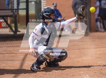 Thumbnail 3 in Carmel vs Roncalli (Carmel Invite) photogallery.
