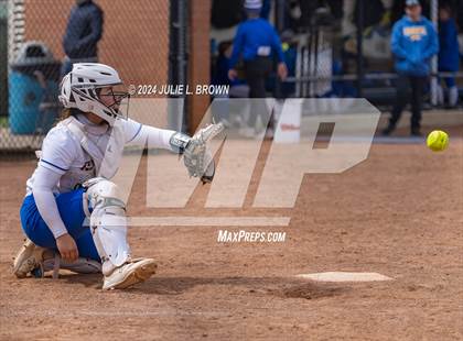 Thumbnail 2 in Carmel vs Roncalli (Carmel Invite) photogallery.