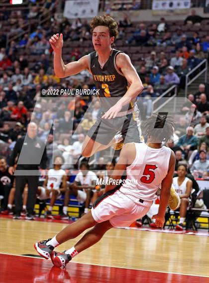 Thumbnail 2 in Devon Prep vs. Aliquippa (PIAA 3A Championship) photogallery.