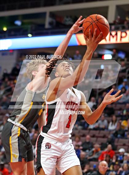 Thumbnail 3 in Devon Prep vs. Aliquippa (PIAA 3A Championship) photogallery.