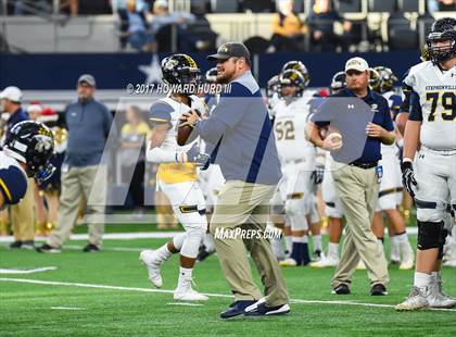 Thumbnail 2 in Stephenville vs. Kennedale (UIL 4A Division 1 Semifinal) photogallery.