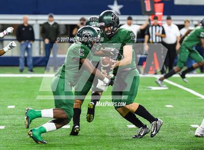 Thumbnail 1 in Stephenville vs. Kennedale (UIL 4A Division 1 Semifinal) photogallery.