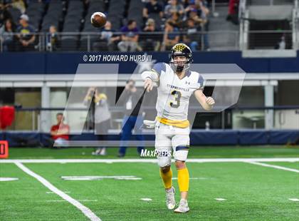 Thumbnail 1 in Stephenville vs. Kennedale (UIL 4A Division 1 Semifinal) photogallery.