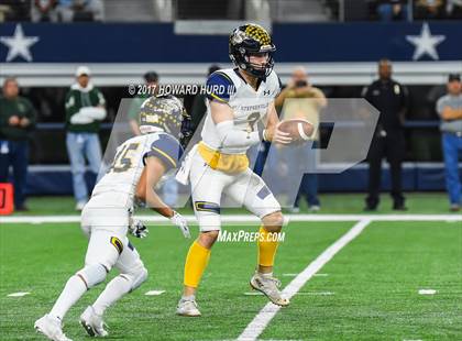 Thumbnail 3 in Stephenville vs. Kennedale (UIL 4A Division 1 Semifinal) photogallery.