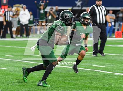 Thumbnail 1 in Stephenville vs. Kennedale (UIL 4A Division 1 Semifinal) photogallery.