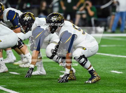 Thumbnail 2 in Stephenville vs. Kennedale (UIL 4A Division 1 Semifinal) photogallery.