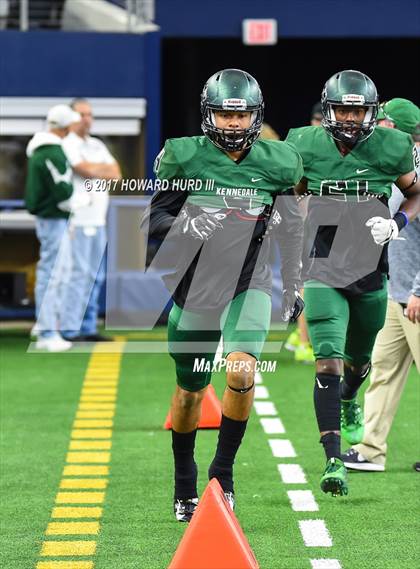 Thumbnail 3 in Stephenville vs. Kennedale (UIL 4A Division 1 Semifinal) photogallery.