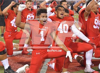 Thumbnail 2 in Kakuku vs. Bingham (Polynesian Football Classic) photogallery.
